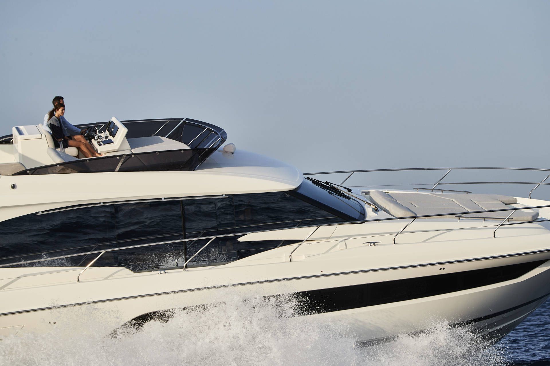 7- PRESTIGE 590 YACHTING FRENCH RIIVIERA CANNES